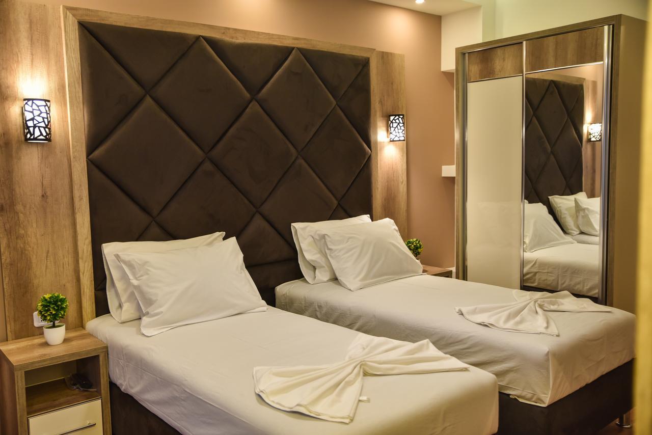 Hotel Evropa أولتْسي المظهر الخارجي الصورة